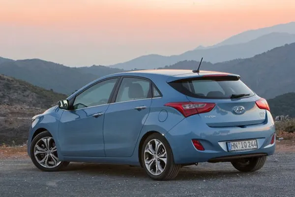 لوازم یدکی هیوندای i30