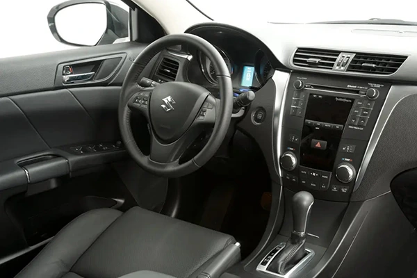 سوزوکی کیزاشی